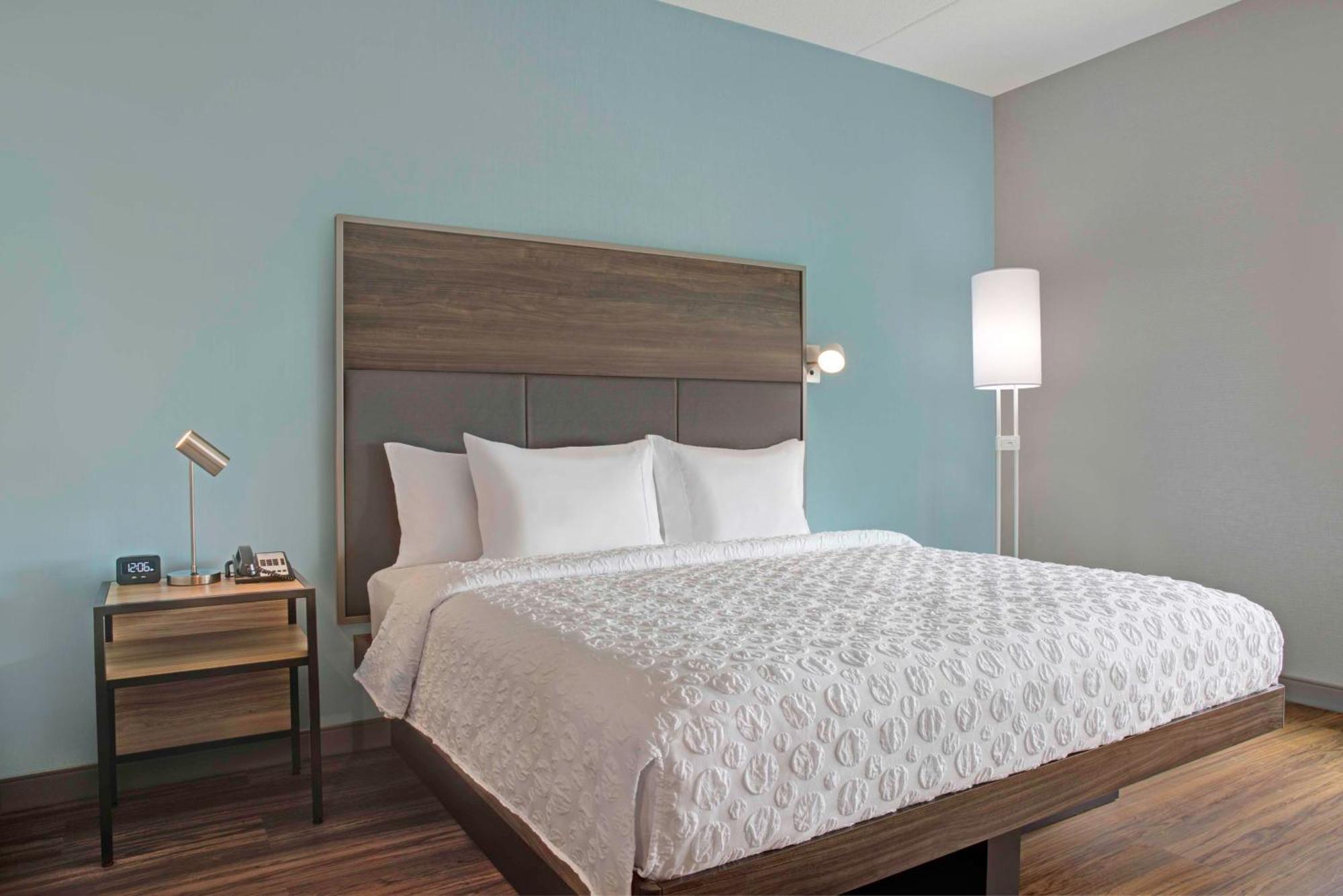 Hotel Tru By Hilton Toronto Airport West à Mississauga Extérieur photo